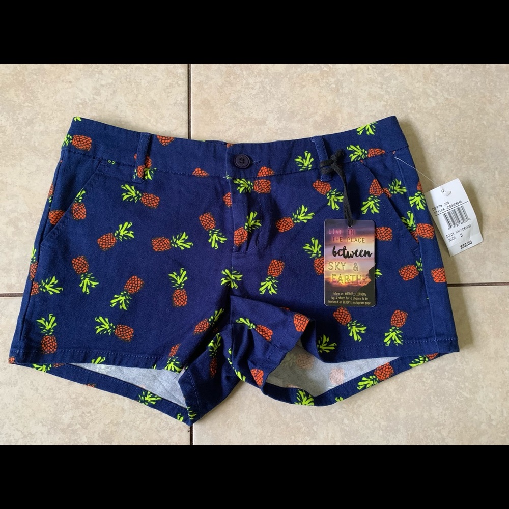 NWT Bebop Pineapple Navy Blue Shorts Size 3